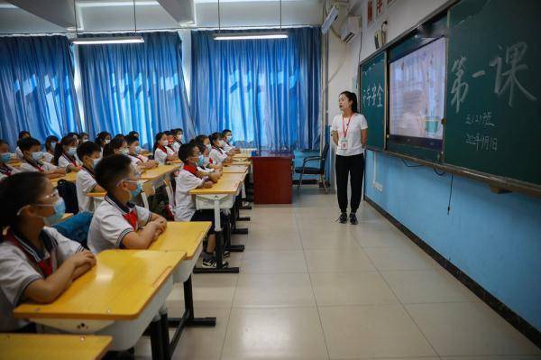 大厂回族自治县小学最新动态报道